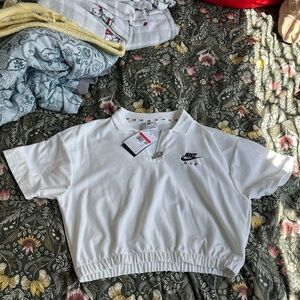 Nike Woman White Polo Cropped Top